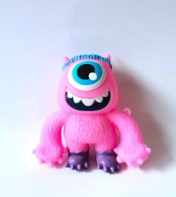 Figurka monster