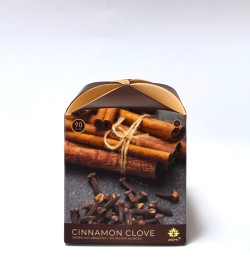 Svíčka 90g Cinamon Clove flower box 